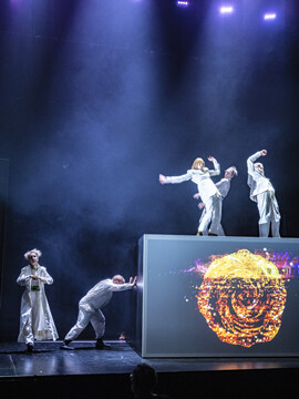 Das Kalte Herz Nach Wilhelm Hauff D Haus Dusseldorfer Schauspielhaus Junges Schauspiel Stadt Kollektiv