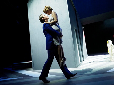 Das Kalte Herz Nach Wilhelm Hauff D Haus Dusseldorfer Schauspielhaus Junges Schauspiel Stadt Kollektiv